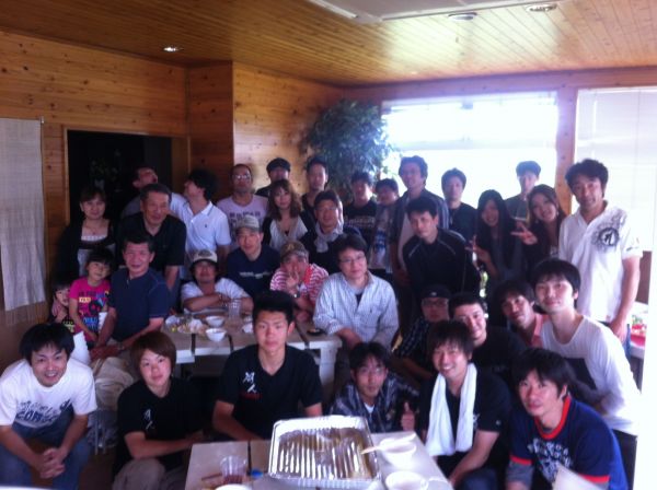 本日の出張は、滋賀県守山市ドッグカフェ　くつろぎ様にて　建材会社様の会社打ち上げパーティーの

お手伝いに出張させて頂きました。